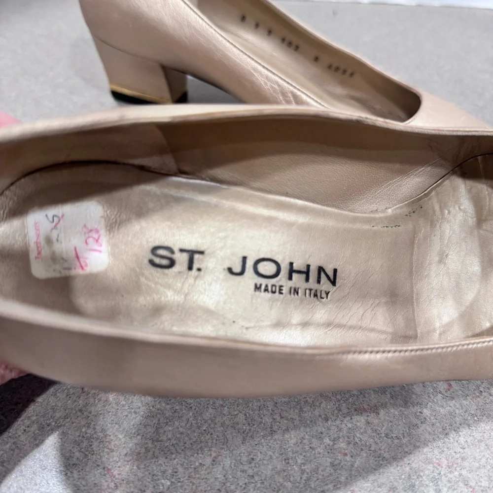 St. John Metallic Gold Vintage Leather Block Heel Pumps Size 9B